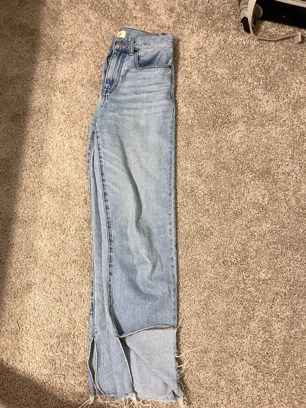 Madewell Baggy Straight Jeans 24